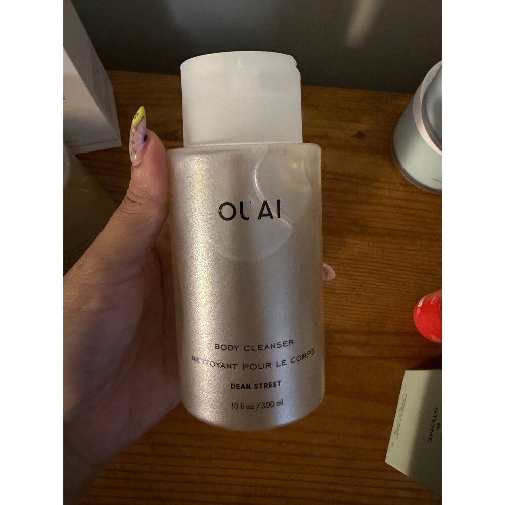 OUAI body wash
